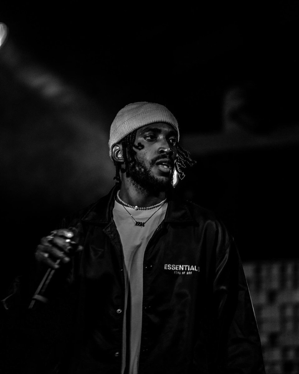 jimmyoctober's tweet photo. Recently spoke to the good folks over @dancehallmag about new music, being on my first tour, how genres like soca, dancehall, afrobeats, rnb etc all influence my sound and so much more. Hit the link to pree the full article π https://t.co/u4nlmiLX72 https://t.co/ipzn2nxgPL