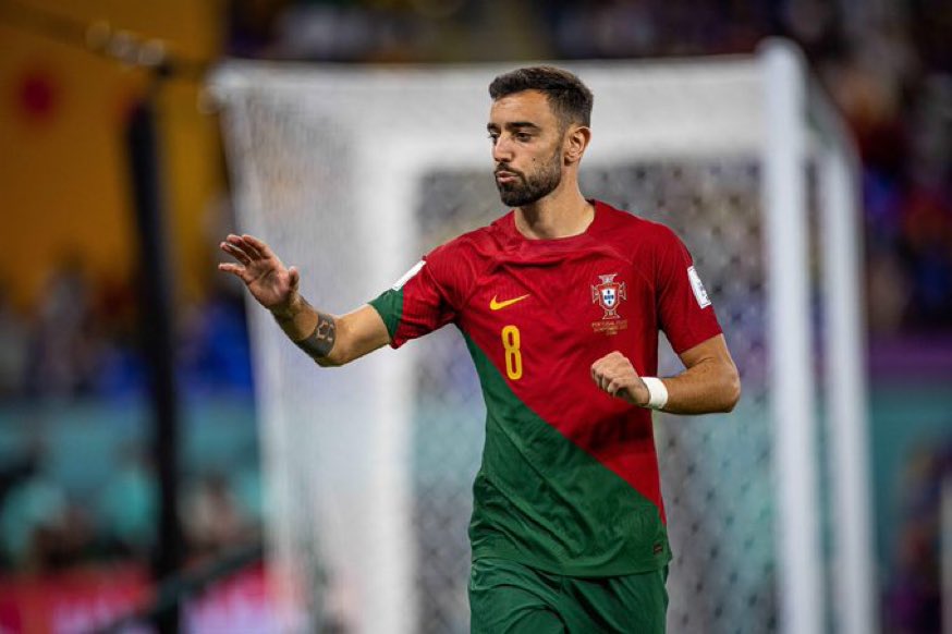 JoySportsGH's tweet photo. Bruno Fernandes doubles the lead for Portugal. 2-0

#MGLQatar2022 | #FIFAWorldCup https://t.co/KiKY8zAshp