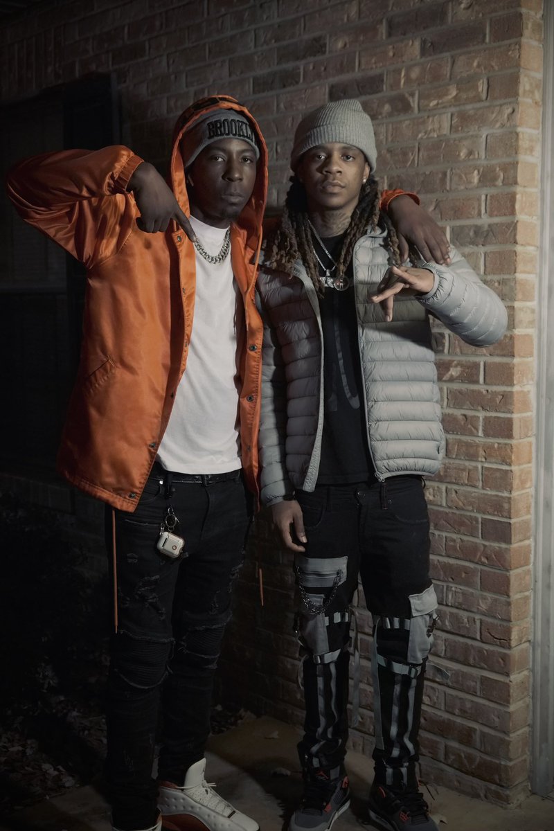 Tre_Crookss's tweet photo. I Look Down At The Ones Who Over Looked Me🖤🌟 #videodroppingsoon https://t.co/jHFtlUEMsM