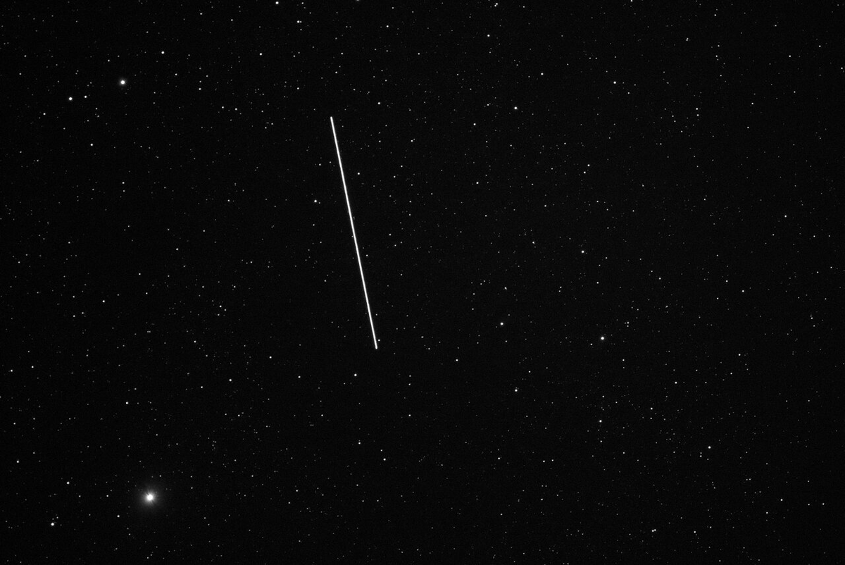 IAU issues a statement on the BlueWalker 3 satellite, now confirmed as one of the brightest objects in the night sky.

“BlueWalker 3 is a big shift in the constellation satellite issue and should give us all reason to pause”

iau.org/news/pressrele…
