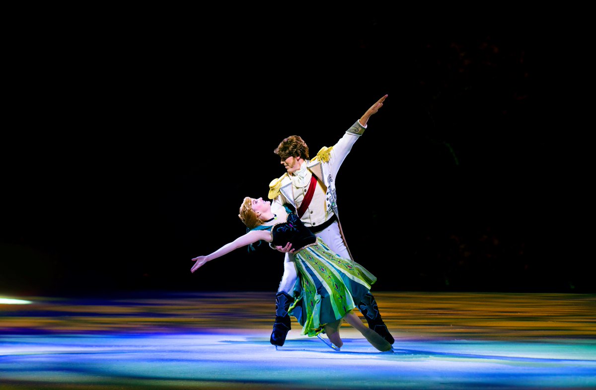 CaseysCenter's tweet image. #DisneyOnIce is such a magical event ✨🌟 What was your family's favorite part of the show? Don't forget to show us any pictures you took! #WellsFargoArena