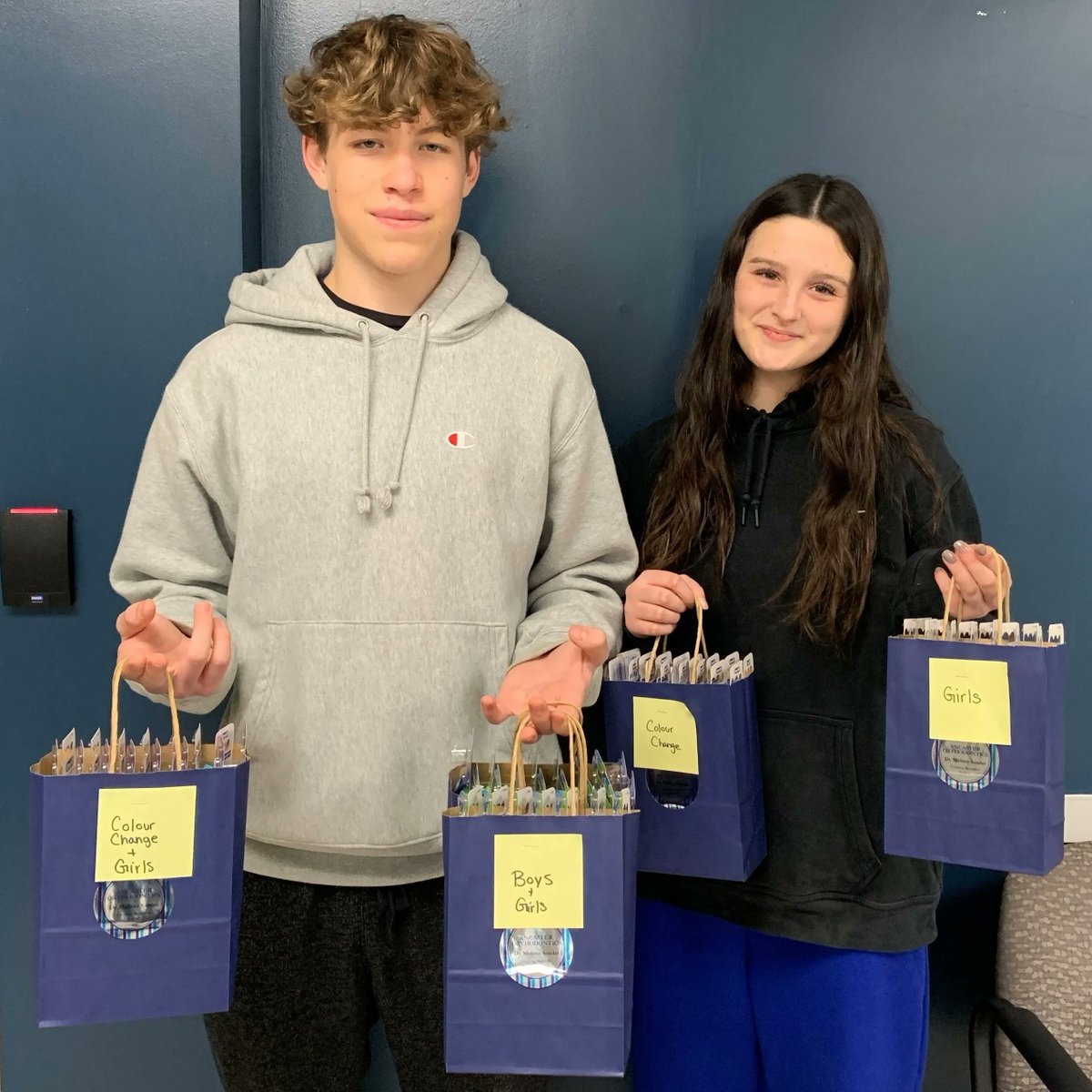 AncasterCommSer's tweet photo. Smile! Thank you so much to #Ancaster Orthodontics for the wonderful donation of 75 toothbrushes for our #HolidayAssistanceProgram. π¦· So many different colours and styles to choose from...they will be greatly appreciated. Our community is so supportive and we are very thankful! https://t.co/iJw8IP5u2i