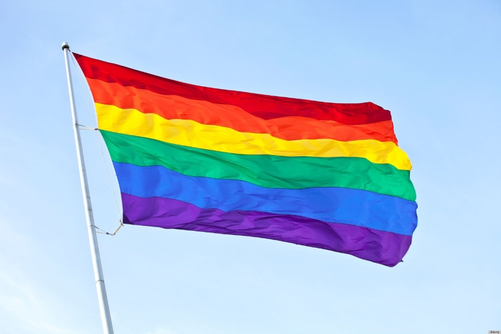 LasFDB's tweet photo. ¿Sabías que la bandera LGTBI utiliza los colores de los chacras pero invertidos?
La simbología es clave para esta mafia del poder y no dan puntada sin hilo.
Al invertir los chacras ponen lo físico y sexual (rojo) en lo más alto y lo espiritual (morado) en lo más bajo y alejado. https://t.co/XjFheAYPqA