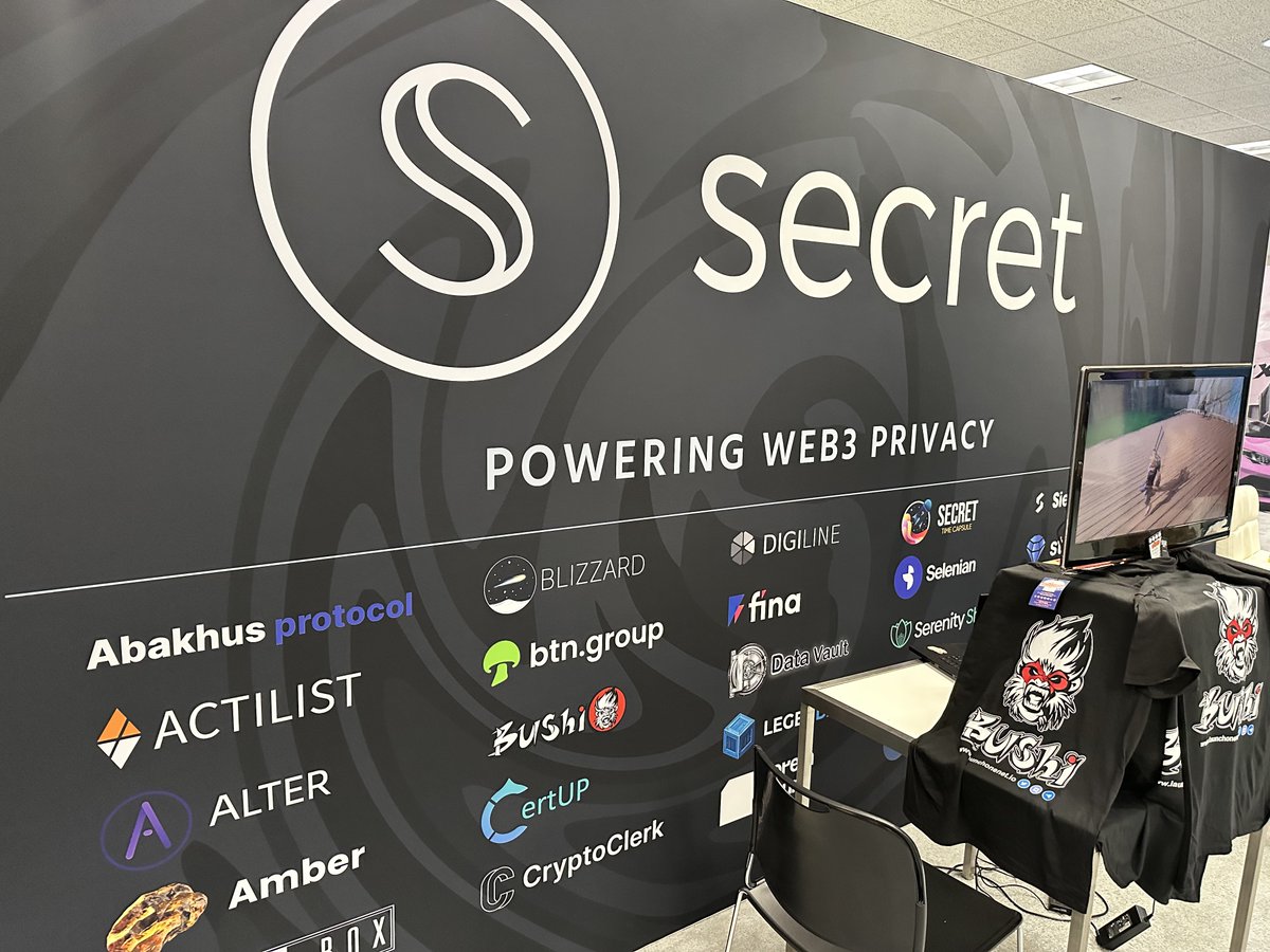SecretNetwork's tweet photo. Day 1 of @DCentralCon is winding down 🌇

We've seen familiar faces, and met new people, all of whom believe in our mission to normalize privacy in Web3. Want to get involved with Secret? Become a #SCRTAgent today: https://t.co/V4LotaFxie

See you on Day 2!

$SCRT #DCentralSCRT https://t.co/6OpLYjxKhA