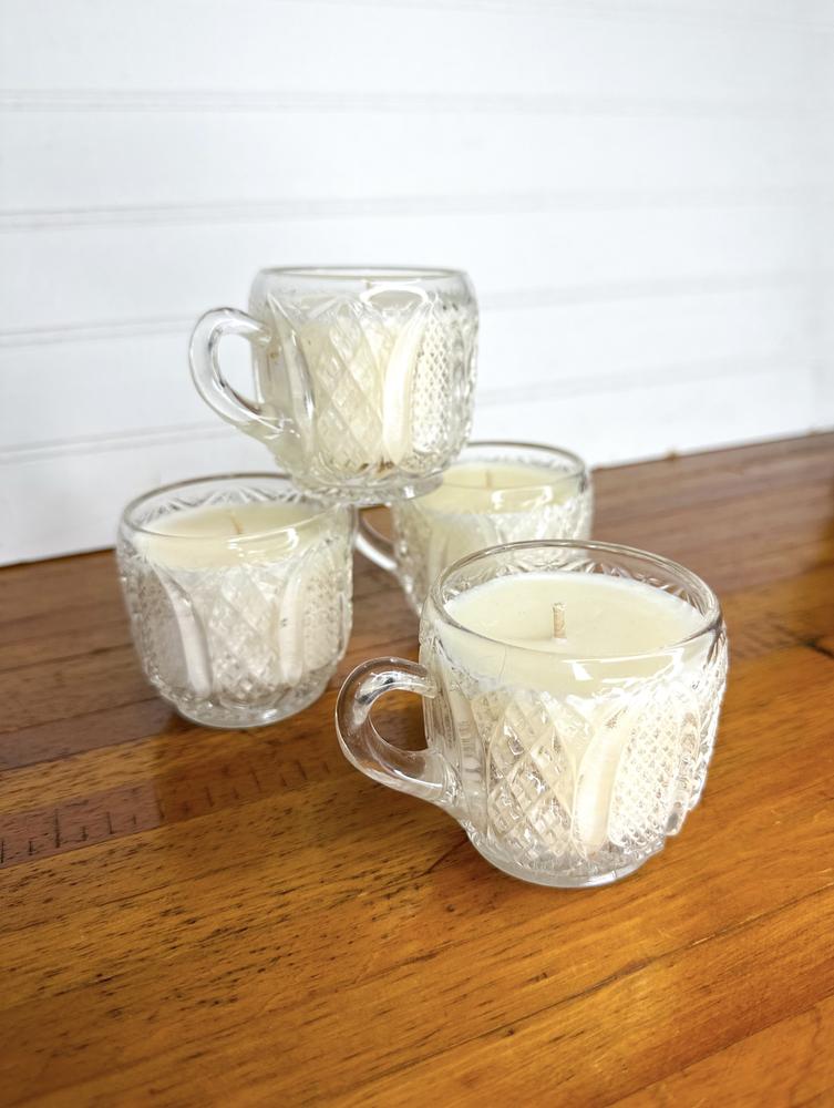 SonletMarket's tweet photo. Just dropped in The #Heirloom Merchantile!
These darling little #candles are made from #vintage  #punchcups and filled with the highest quality coconut/soy wax blend. The scent is #Moscato and smells just like it sounds! Available individually.
Perfect #gift this #holidayseason!! https://t.co/IDOgNnewTI