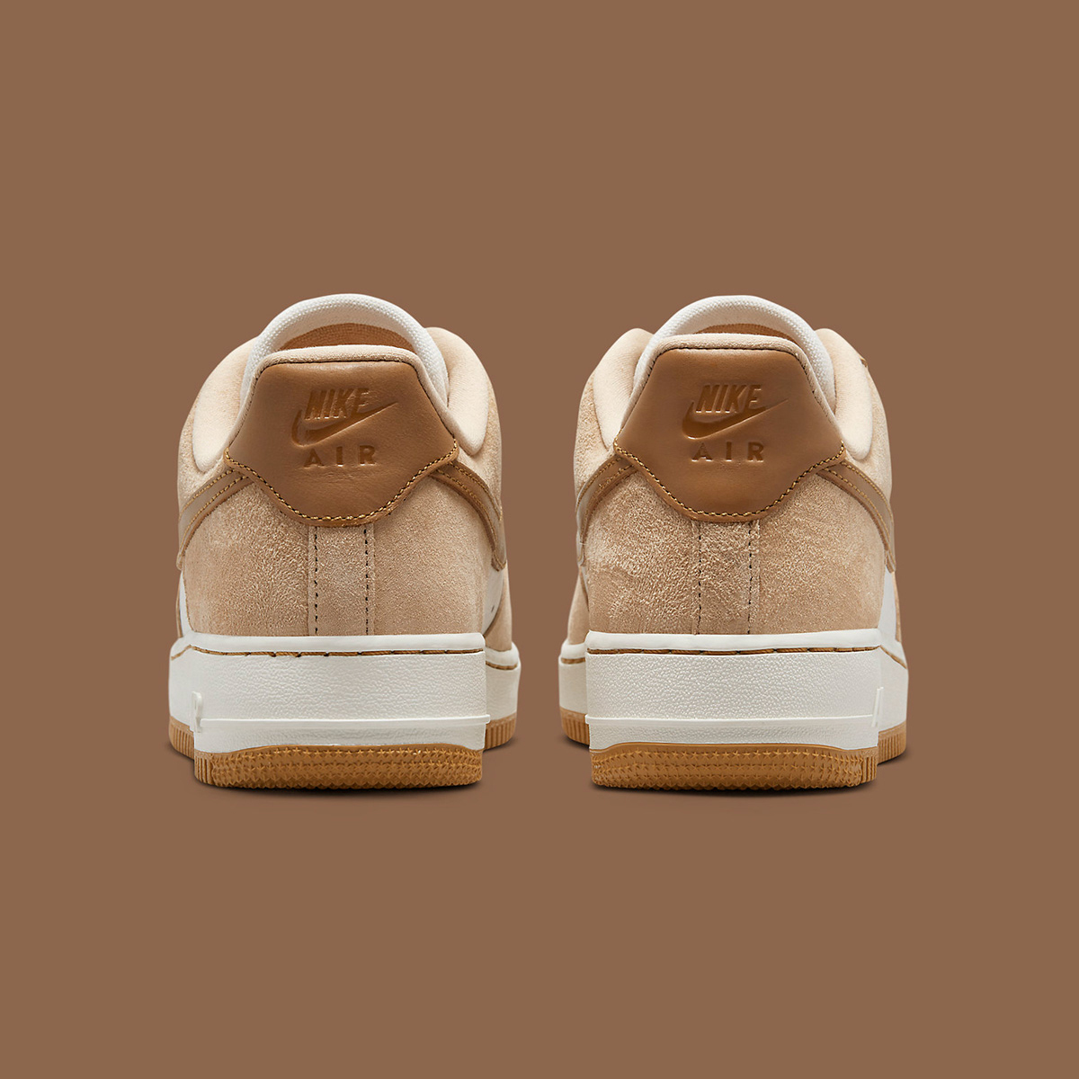 Air Force 1 Low LXX “Vachetta Tan” Drops Dec. 5 📅

MORE HERE: bit.ly/3RqULIf