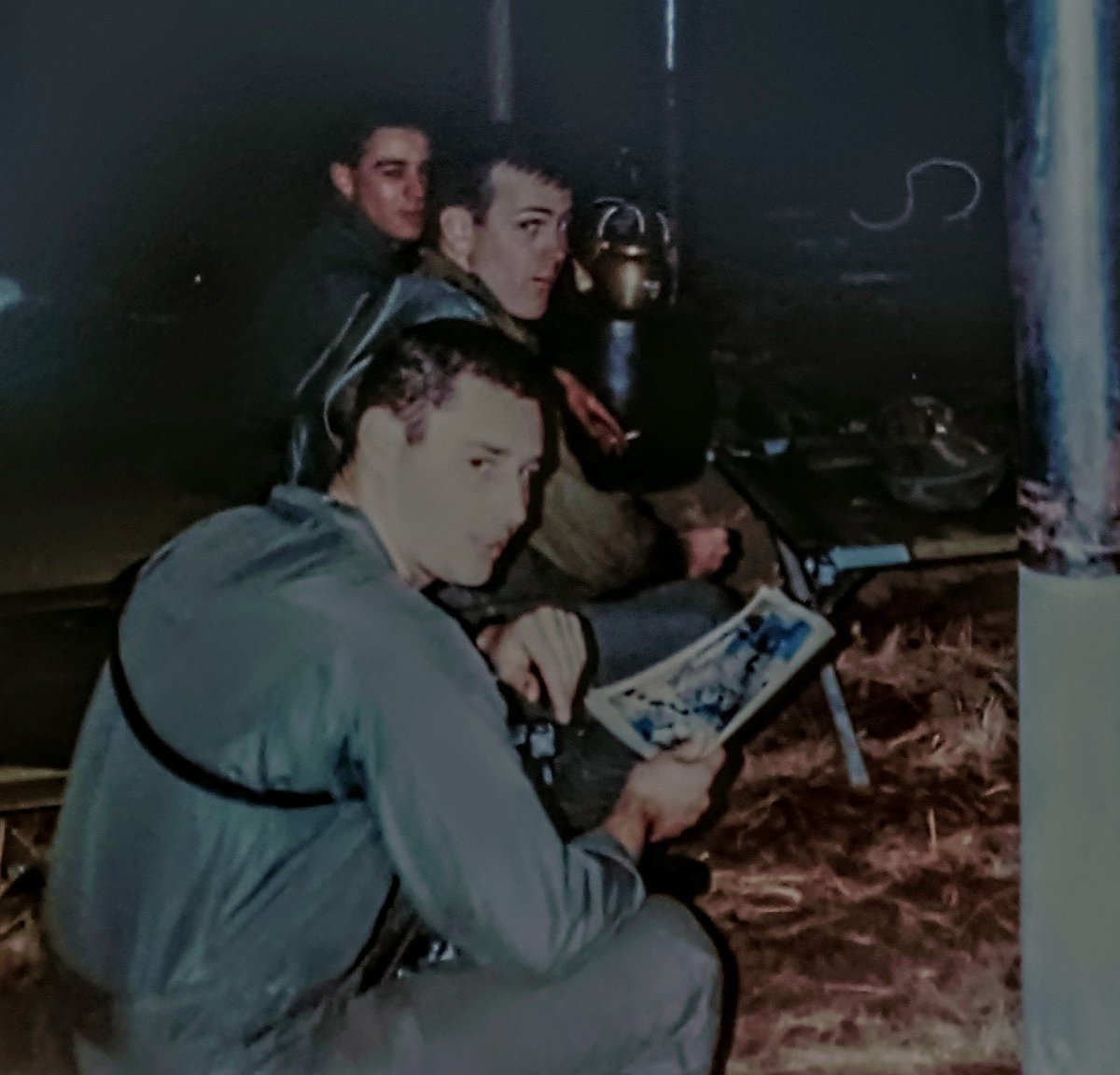 itsmfisher's tweet photo. @RegimeChangeInc Cobra pilots in ROK 1986. https://t.co/3U1E66MkMa