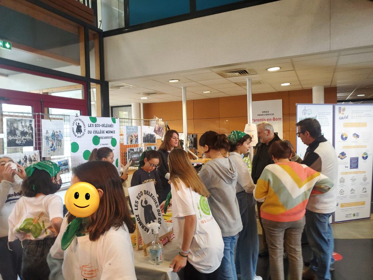 ClgMermoz40600's tweet photo. @ClgMermoz40600 
✅️Participation active des eco délégués du collège au salon du Climat samedi 26 novembre à Parentis en Born.
✅️Continuité des actions recyclage, tri, zéro déchet 
Bravo à tous, élèves et professeurs. https://t.co/6ZJhdlk7i9