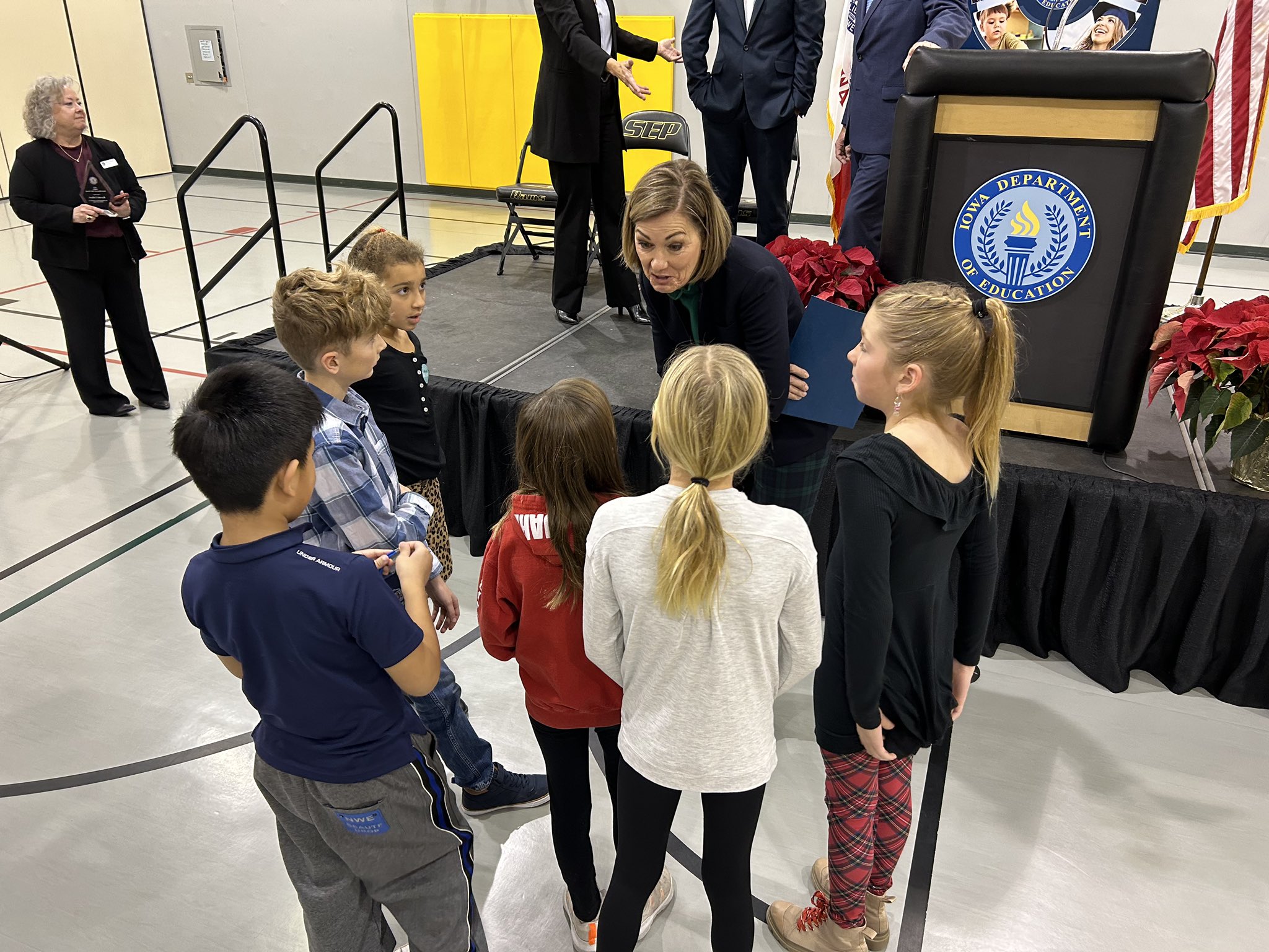 Gov. Kim Reynolds on Twitter "Congratulations to 2nd grade teacher