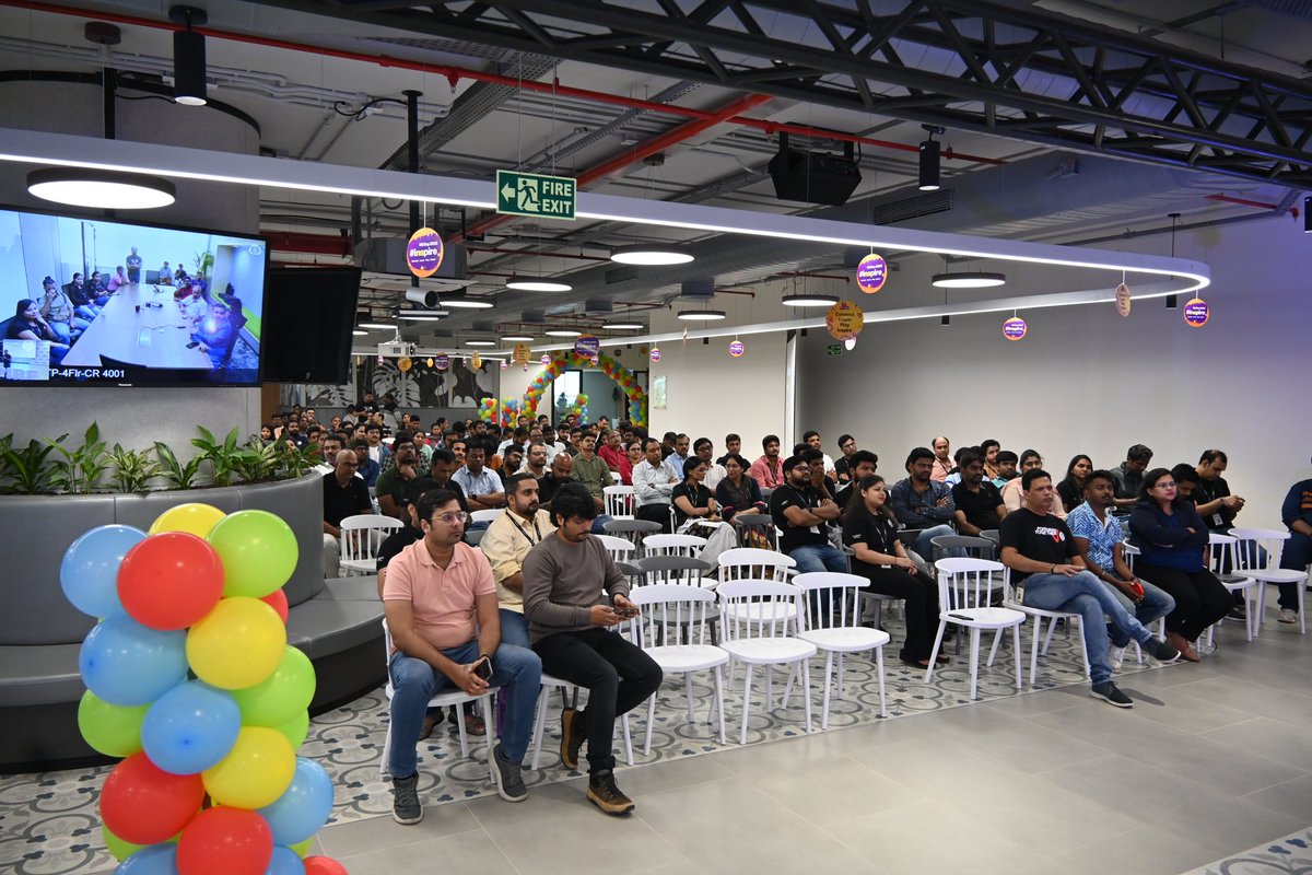 MadhavanKrishn's tweet photo. #inspire 2.0 - It’s back with even more energy, even more togetherness, but yeah it’s just a start #Hyderabad.. #Chennai here we come ! @SireeshVz @sramtweetz @Sarath_Gandham @VijaiEkambaram @VijayaramanVZ @VZIndia @JobDanielRaj https://t.co/cRKTjTRnil