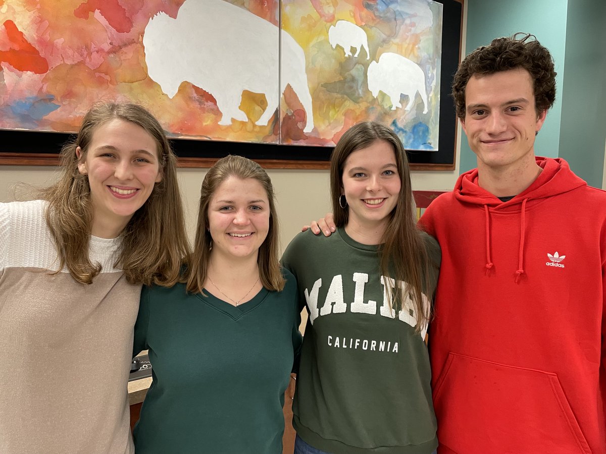 HardingForLang's tweet photo. KidLingo, the after school language program, met for the last time on November 7th. There were over 20 Spanish students and over 10 French students enrolled! They finished their semester with songs and a potluck. https://t.co/fHg6tr1oEo