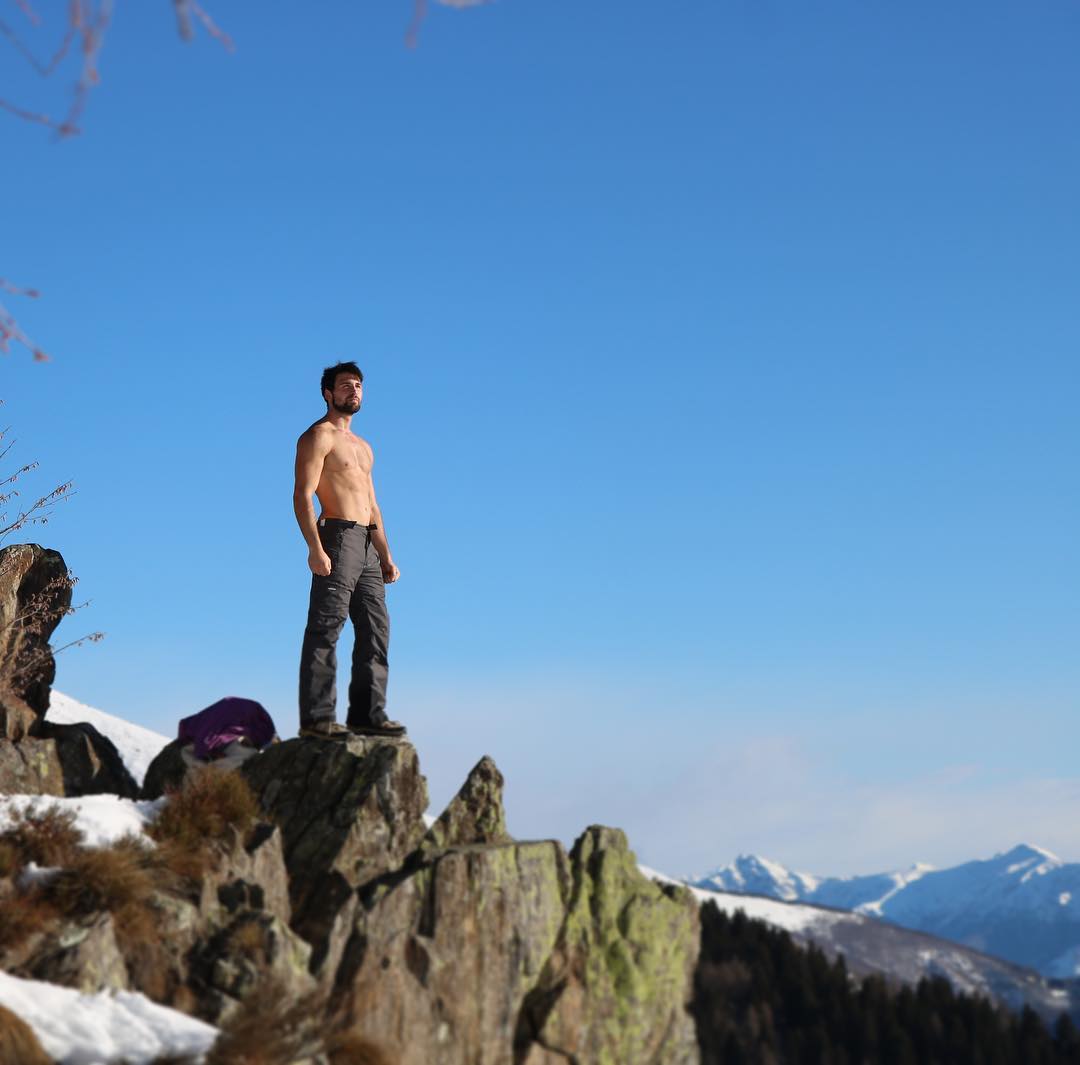 lorenzo_hunk's tweet image. How do you relax after a day at work?

#sexyman #malemodels #menmodels  #bodybuilding  #anonymous #bodybuilder #hunk #ripped #shredded #bear #jock #physique #hotmen