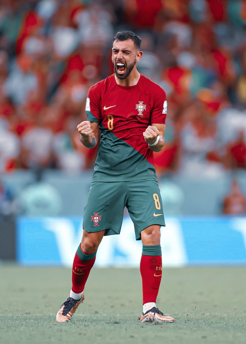 Bruno Fernandes has scored seven times in 11 appearances for Portugal across 2022 so far – more than twice as many as any other Portuguese player, above Ronaldo (three) [@OptaAnalyst]