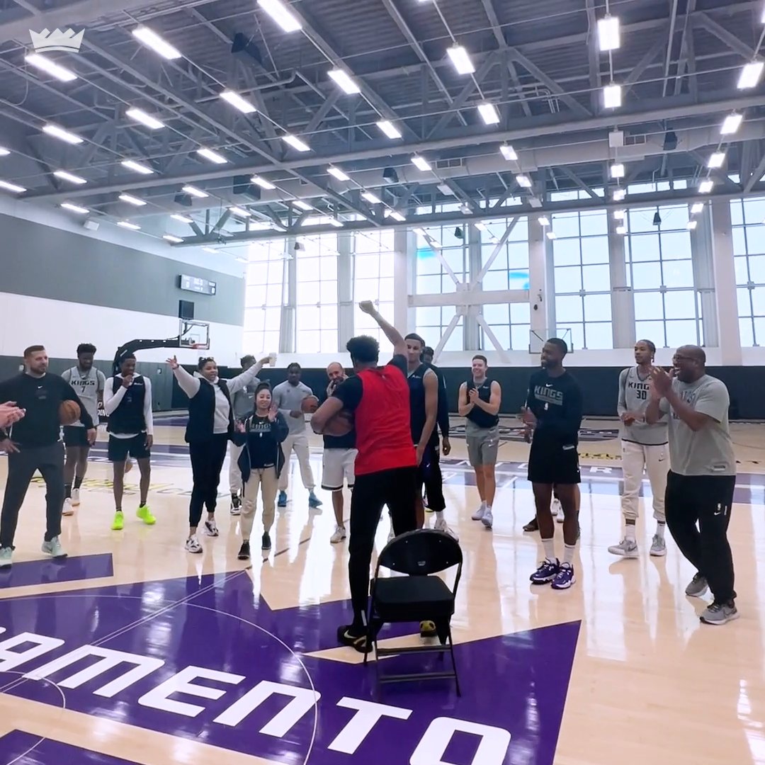 Wrapped up shootaround by wishing a happy birthday to assistant coach Leandro Barbosa  