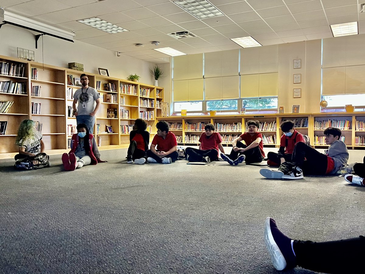 TWBrowneReads's tweet photo. T.W. Browne students celebrating Native American Heritage Month with folktales and traditional dance. #librarians #library #DallasISD #TWBrowne https://t.co/N5YdYX2zfR