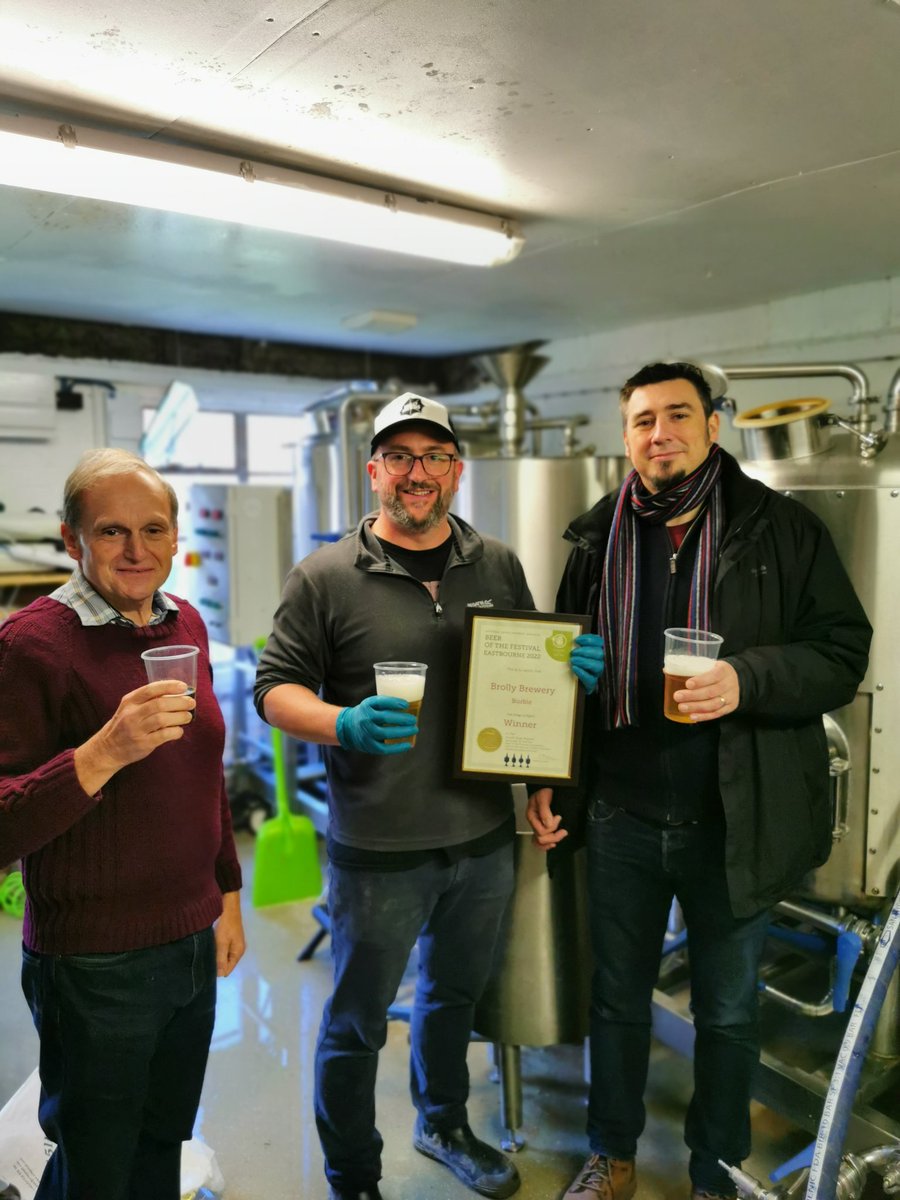 BrollyBrewing's tweet photo. We only went and won a @CAMRA_Official award! Burble our 3.7% EPA won 'Beer of the Festival' at Eastbourne. Thanks so much for coming all the way in person @CAMRA_AGM! Congratulations to @kissingateales on their win too, they're used to winning to be fair, we're not! 😁 https://t.co/F90RFK6Iha