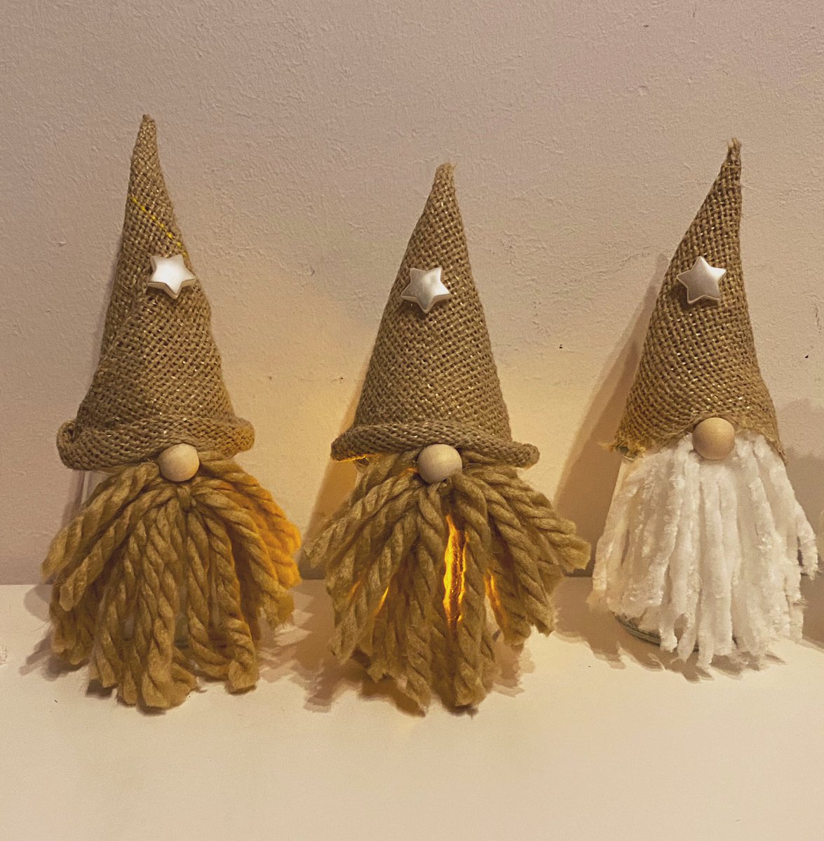 Flamencaonline's tweet photo. Gnomos nórdicos luminosos a la venta en el mercadillo de Las Matas del próximo 17 de diciembre #navidad #duende #luz https://t.co/AdhH94QwQq