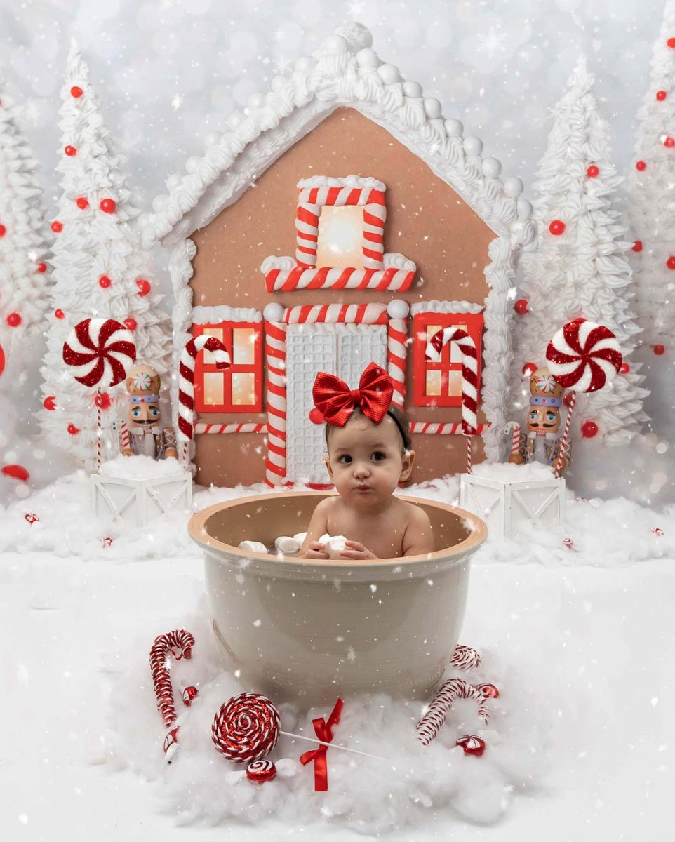 It’s beginning to look a lot like Christmas 🎄🎅🏼☕️🎁❤️