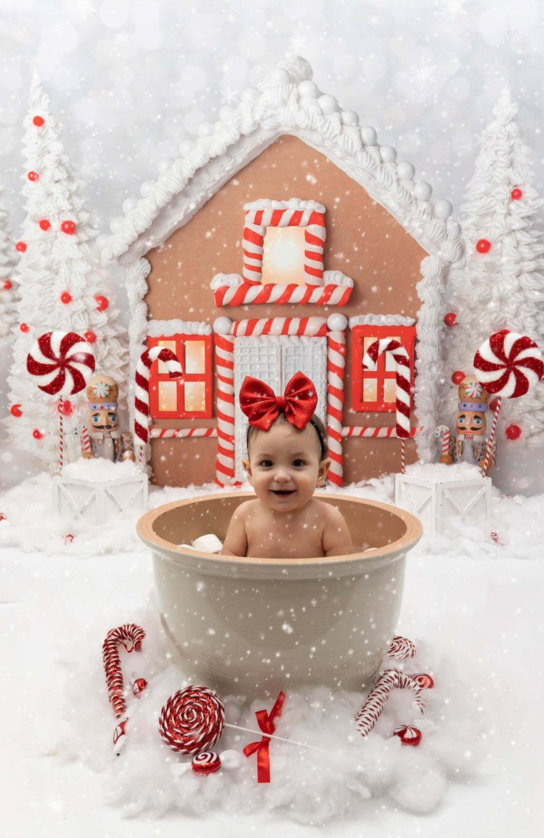 _macy2's tweet photo. It’s beginning to look a lot like Christmas 🎄🎅🏼☕️🎁❤️ https://t.co/cIVj0C1Y8z