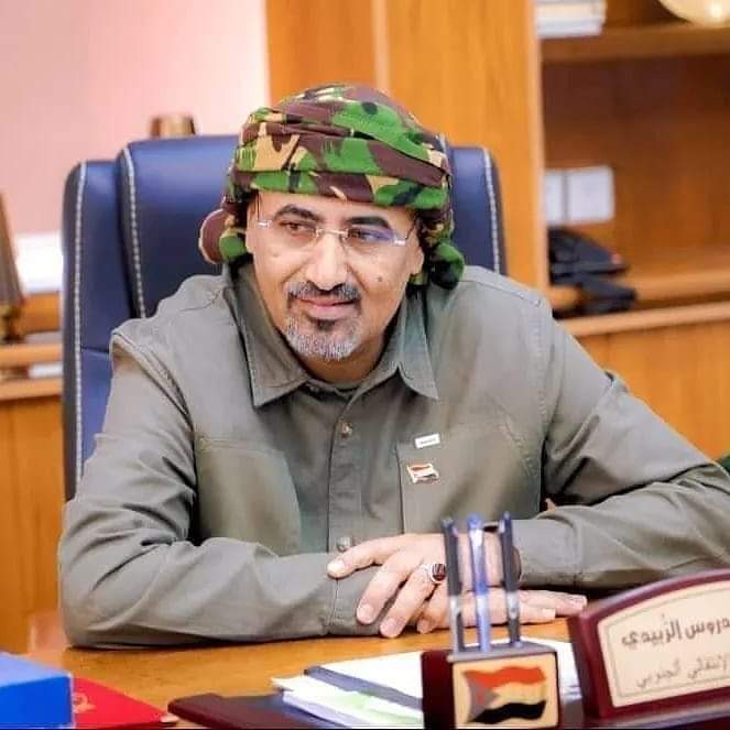 amer_thabet2021's tweet photo. بالنسبة لنا في #الجنوب أبو القاسم يقول ولا الضالين بنقول بعده آمين والباقي ما نعرفوش ✋🏼 https://t.co/WfUvdbYr4P