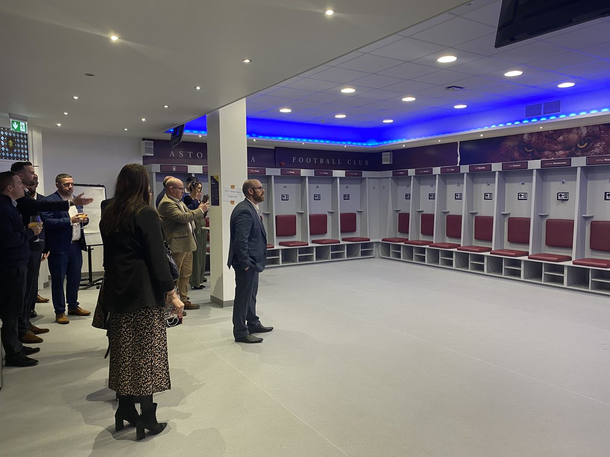 A great evening at the <a href="/GrBhamChambers/">GreaterBhamChambers</a> 1813 club dinner at Aston Villa Football Club . Guests loved the stadium tour and delicious food from  @Levy_UK , such a fab venue for dinners and special events