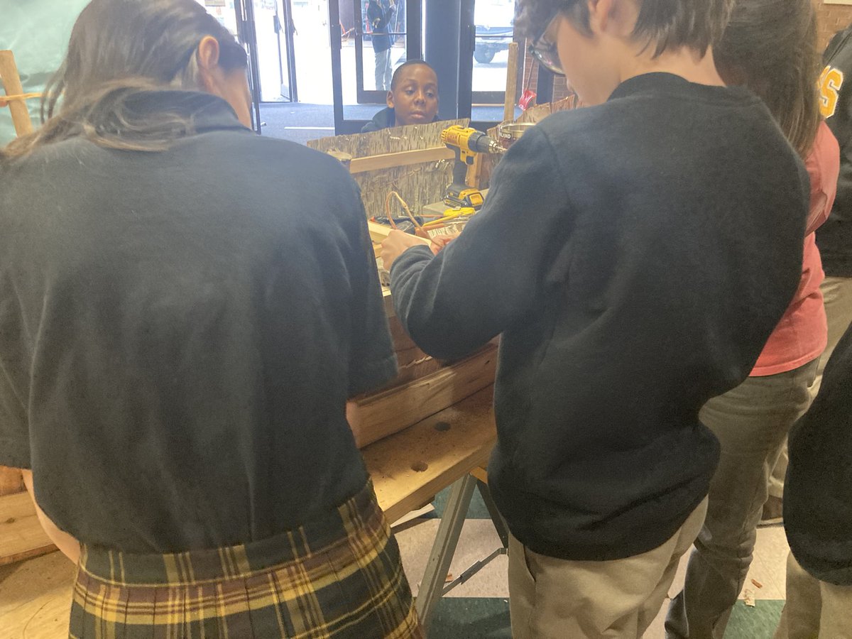 dave_harju's tweet photo. A few students from 7-06 immersion class helping out during the canoe building in the student foyer at St Matthew High. It started today and a great experience to witness. @CapoOttawa @StMatthewOCSB https://t.co/wNTJ6EdKSt
