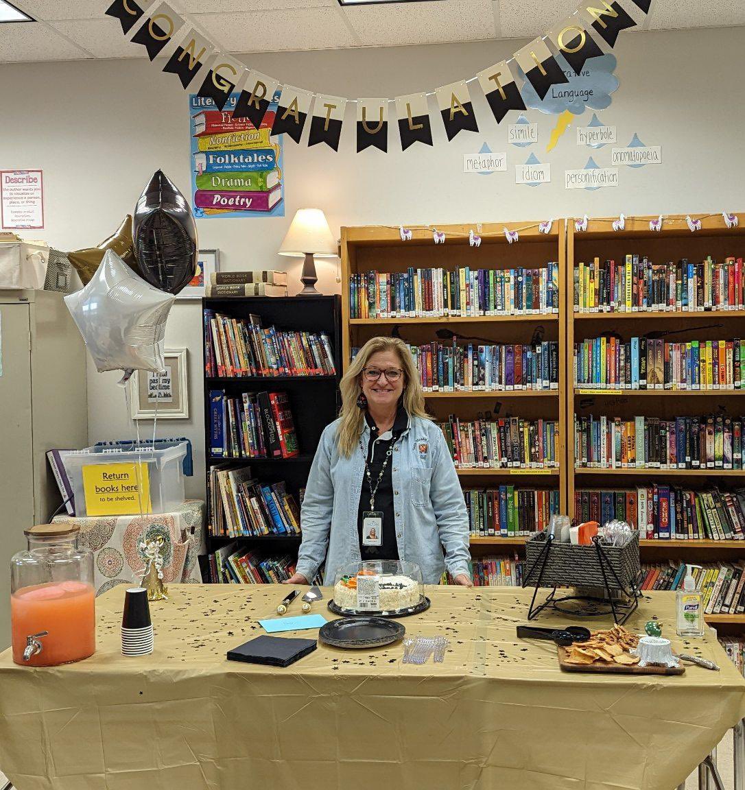 Elizabeth Mitchell tweet media