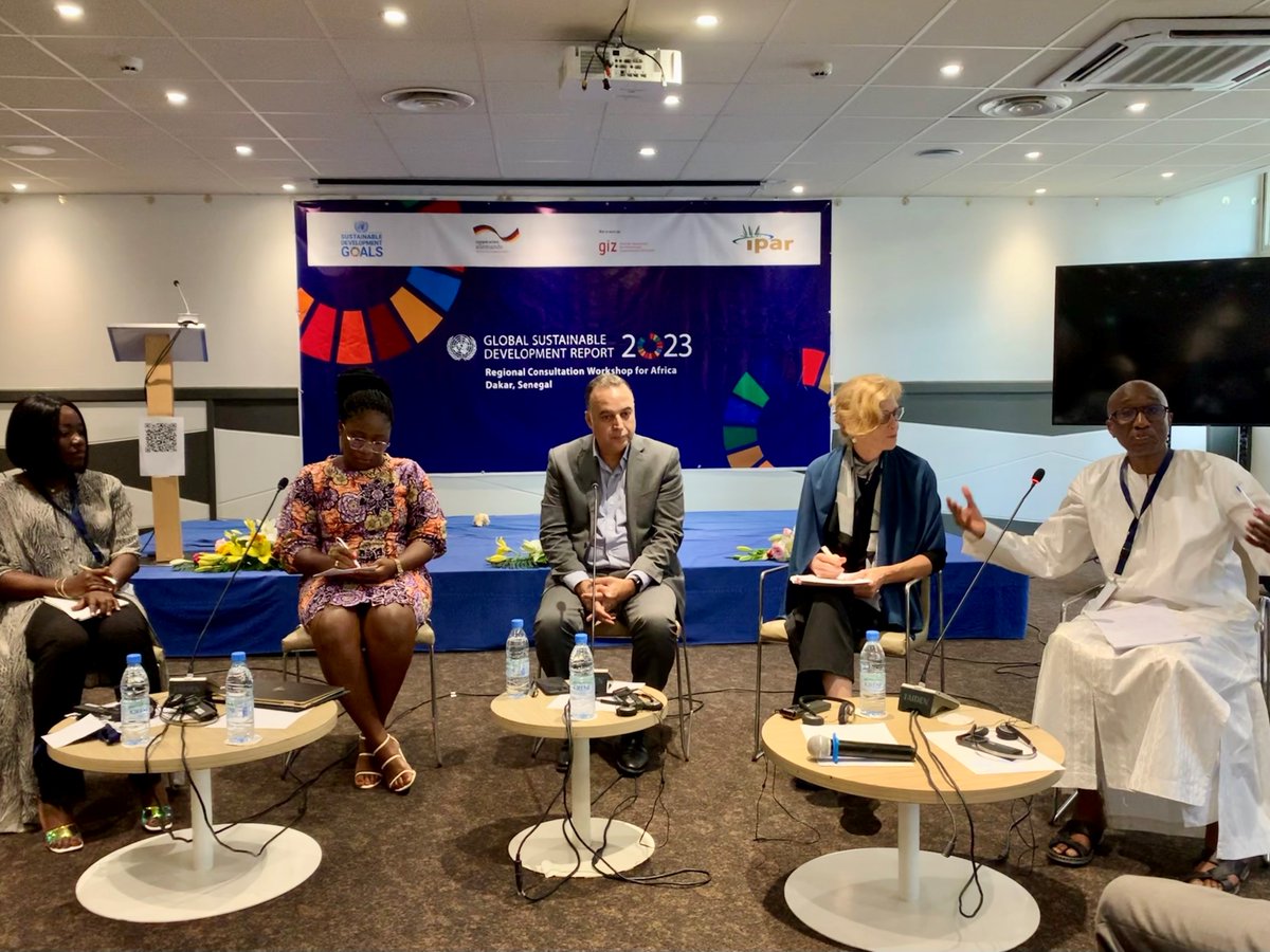 SustDev's tweet photo. 📢Regional voices heard loud &amp; clear by Independent Group of Scientists writing the Global Sustainable Development Report #gsdr2023. 

Lima &amp; Dakar consultations✅

💻Tune in 8pm EST today for Asia Pacific consultation! 
https://t.co/t2n2veWdO2

More: https://t.co/AVoXoh5Kju https://t.co/YqHD6SHWcF
