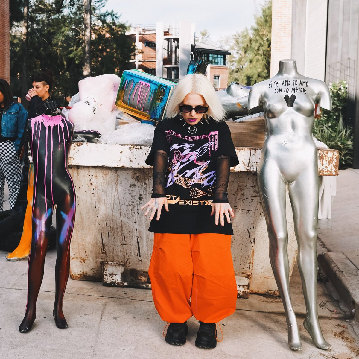 Ya estamos! 💥
Este Jueves me rompo en Roxy Live!

livepass.com.ar/events/huellas…