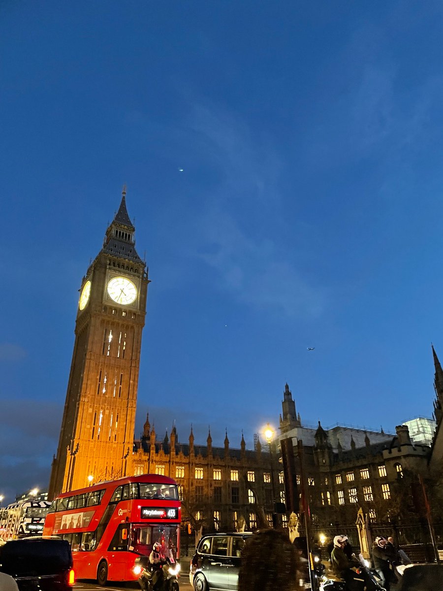 care_start's tweet photo. Tonight we launched our first Parliamentary report supporting British Muslim Prison Leavers with rehabilitation and desistance @UKParliament Thank you to everyone who came and supported us - CareStart Team @DrAyshKhan @SairaNoor08 @IshyVJ @Afzal4Gorton https://t.co/oibPA8fWuM