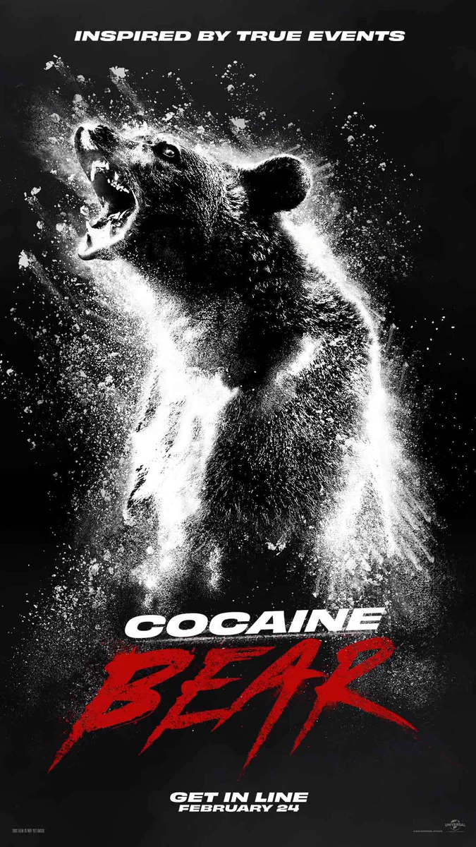 密輸中のアレを大熊が食べて大暴れ！？映画『Cocaine Bear』のポスター大公開！