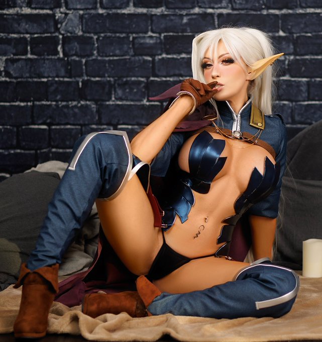 If you know you know 😈. 

#cosplay #hentaihaven #CyberMonday #elf #darkelf https://t.co/PSfbdUzPeP