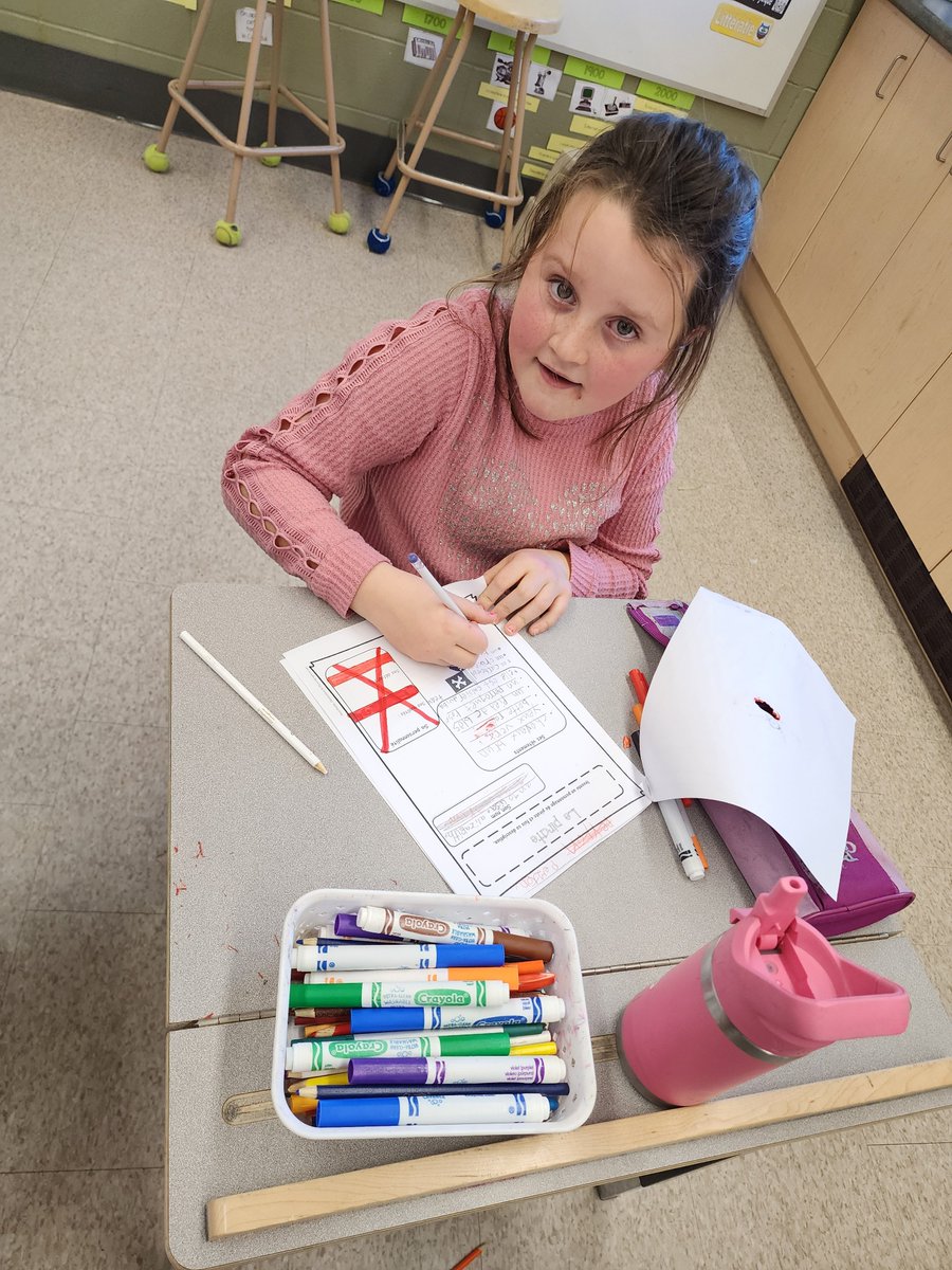 Les élèves de la classe de 2e et 3e année ont lu 50 livres dans 2 semaines. Comme récompense, ils ont eu une journée de Pirates. Tout au long de la journée, ils ont vécu plusieurs activités en lien avec le thème incluant un jeu d’évasion. @Daph_Wallbridge <a href="/CSCDGR/">CSCDGR</a>