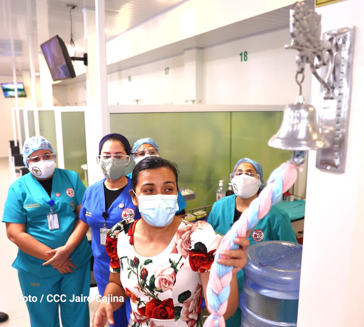 BrigitteOcamp11's tweet photo. #Nicaragua | 🇳🇮 El @EjercitoNic inaugura la Unidad de Aplicaciones de Quimioterapias en el Hospital Militar Escuela Dr. Alejandro Dávila Bolaños, para una mejor atención a las familias nicaragüenses. ❤️🏥
#VictoriasDeLaPaz https://t.co/bbA1ijtqkA