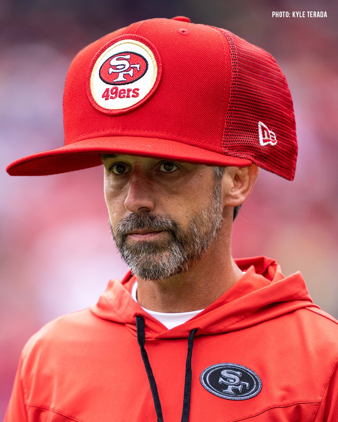 KNBR on X: “If you want a big hat, let me know.” For every 49 retweets  we'll make Kyle Shanahan's hat bigger 🧢  / X