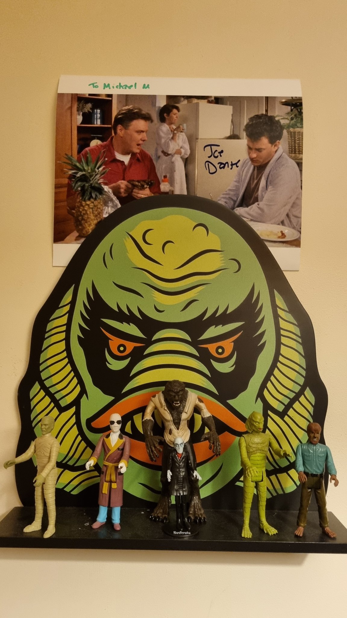 Happy birthday to the legend Joe Dante, thanks for the best film ever made. 