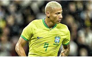 NeymarJRBL's tweet photo. A turma do faz o L a turma da choquei que dizem Sem Neymar é melhor, que torceram pela lesão do Ney. Ficaram Satisfeitos com 1x0 chorado hoje?? https://t.co/5QsTSFoxRa