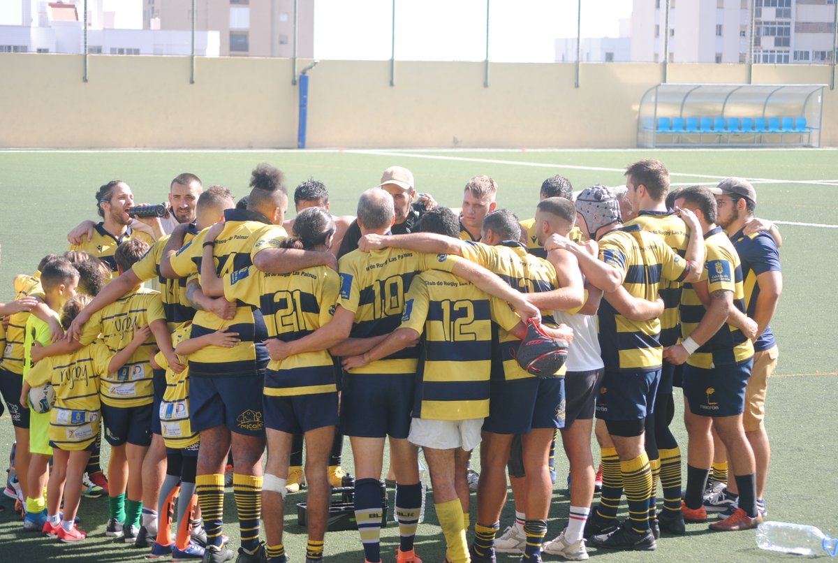 CRLPLasPalmas's tweet photo. Sábado 26 de noviembre #CRLP
#SeniorCRLP
Tercera jornada del #circuitocanariorugbyx 3 victorias y 1 derrota
#Sub18CRLP
Jornada de la #copacanariaderugby y victoria por 14 a 17 a
#EscueladeValoresdelCRLP
Estuvo presente en la jornada del rugby X
Fotos en el Facebook https://t.co/MFlJWWscSE