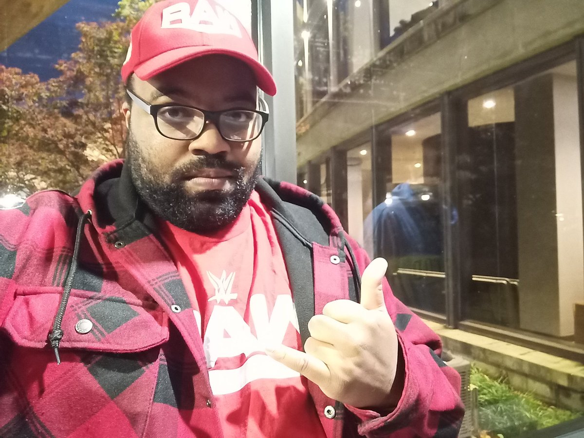 MilesSWard2's tweet photo. Your's truly, @MilesSWard1 is here for @WWE #WWERaw 2nd time in 2022 two days after Survivor Series: WarGames in #WWENorfolk tonight! #DWS #LTD  #MSWCW https://t.co/xwyGkaOqE7