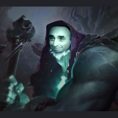 Loic2099's tweet photo. @SlipixLoL Moi qui espère gagner le slin@Teas1459 https://t.co/bOAo2MIt5G