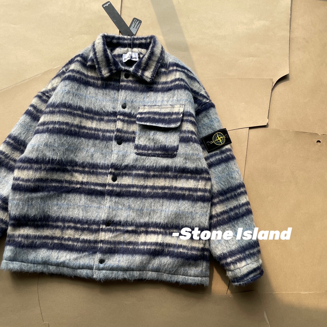 VogcopyN's tweet photo. Stone Islandストーンアイランド重ポンドツイードチェッククラシック袖章開襟コットンジャケット
アメリカンストリートのゆったりとしたバージョン型レトロなチェック柄質感表面の長いモコモコの手触り
#StoneIsland #ストーンアイランド  #ジャケット
→ https://t.co/ch3c7K1eSR← https://t.co/R4OUqF54xZ