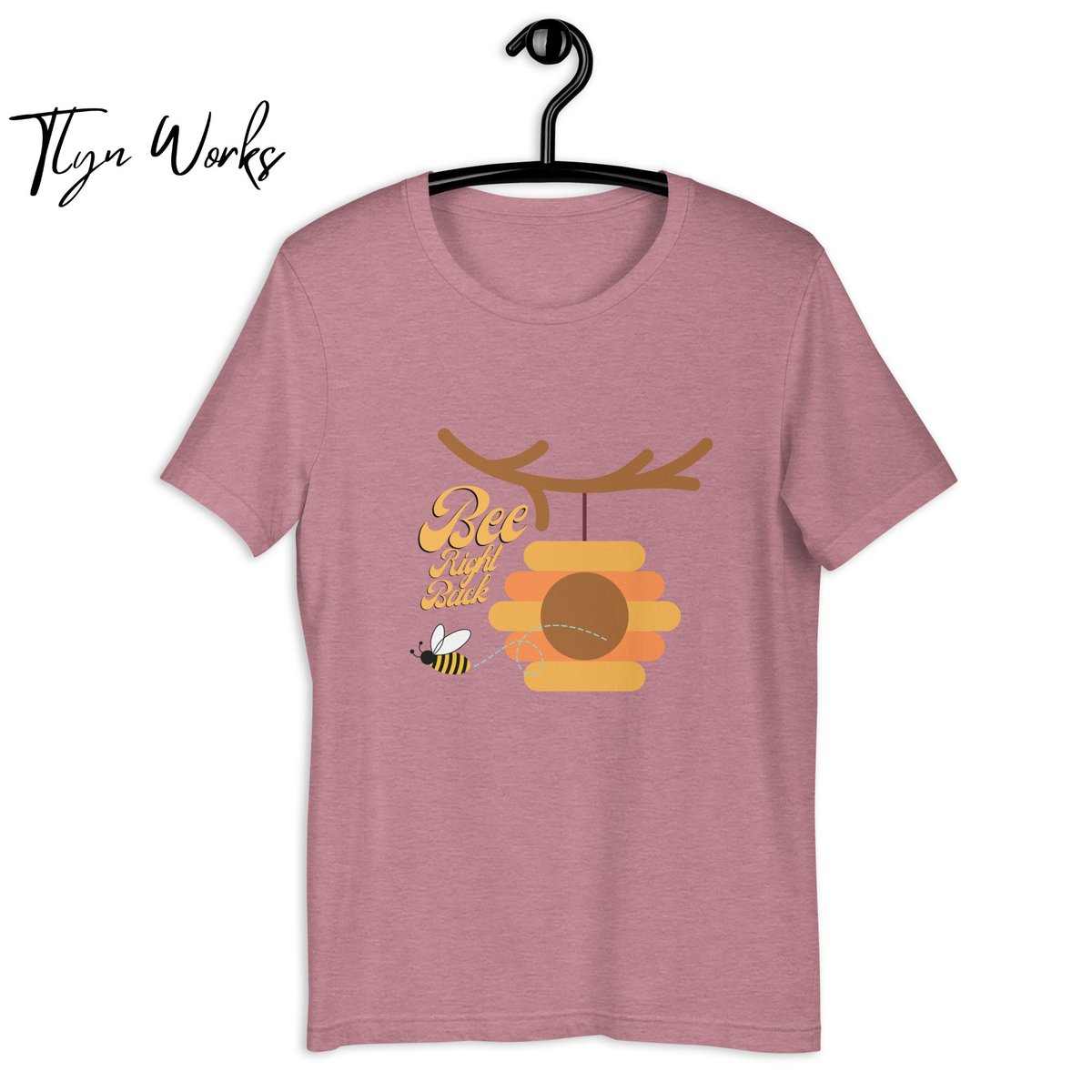 tlynworks More color options! The ideal top for so many
occasions, this lightweight cotton tee will keep you
comfy and looking smart.
Bee Right Back at : cutt.ly/C1b6Mj8

#etsyshop #etsy #tshirt #printondemand #smallbiz
#unisex #clothingstore #clothingbrand #berightback