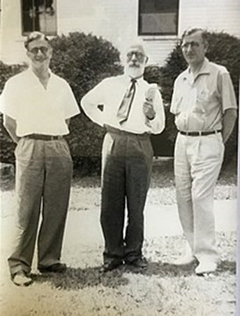 HOS_ASA's tweet image. William G Cochran (15 Jul 1909–29 Mar 1980) 🏴󠁧󠁢󠁳󠁣󠁴󠁿🇺🇸 Part of the #Rothamsted group 1934-9, Harvard Dept of Statistics for 19 yrs. Best known for agricultural design of expts (esp lattice designs) &amp;amp; his book with Gertrude M. Cox 'Experimental Design'.  1/2