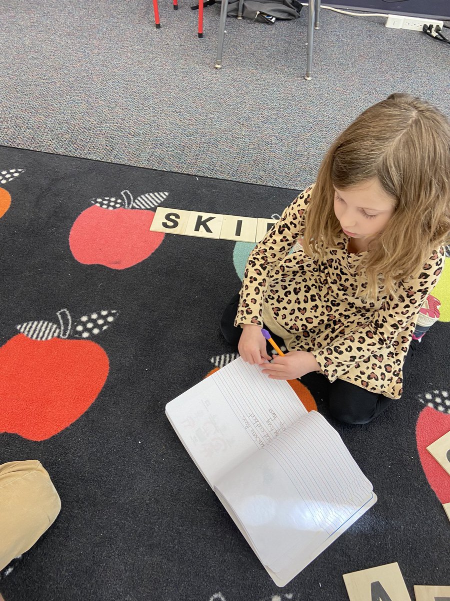 msrichardfirst's tweet photo. LOVING our new giant letter tiles to practice building our @letterland words! @Kingswoodbuzz https://t.co/R8Dheais9X