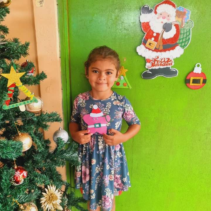 redcudicr's tweet photo. ¡Importancia de la participación en la decoración navideña!
Además de desarrollar habilidades manuales y la creatividad, las niñas y niños, cuando participan en la decoración de un lugar, pueden incentivar su sentido de pertenencia a un grupo.
#REDCUDI
@UNICEFCostaRica https://t.co/ZF2mJ4aONx