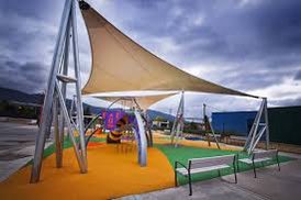Que bueno estaría que en el sector de juegos infantiles de Ñu Guasu coloquen unas estructuras con medias sombras (2 y 3 foto). Hay horarios en donde el sol está directo en los juegos y al ser de plástico resultan insoportables y peligrosos para los niños. <a href="/NuGuasu/">Parque Ñu Guasu y Guasu Metropolitano Paraguay</a>