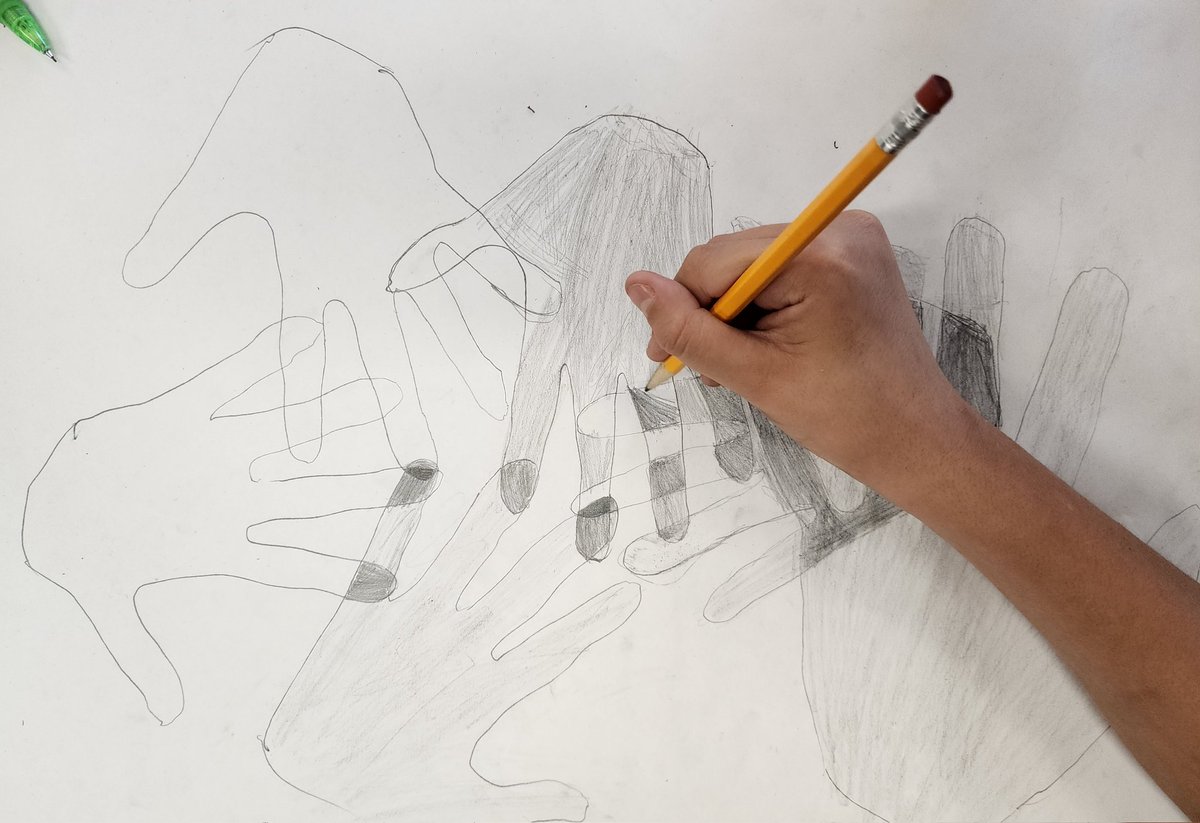 MsARTiculate's tweet photo. 6/7 Ss have been learning mark-making techniques to create #value. They're currently practicing their skills creating layers in value in their #art. Check out their #WIP! #teachertwitter #Artists #art #jlps @JeanLumbPS_TDSB @TDSB_Arts #tdsb #msarticulate #edchat #k12 #drawing https://t.co/iPvPccLD2u