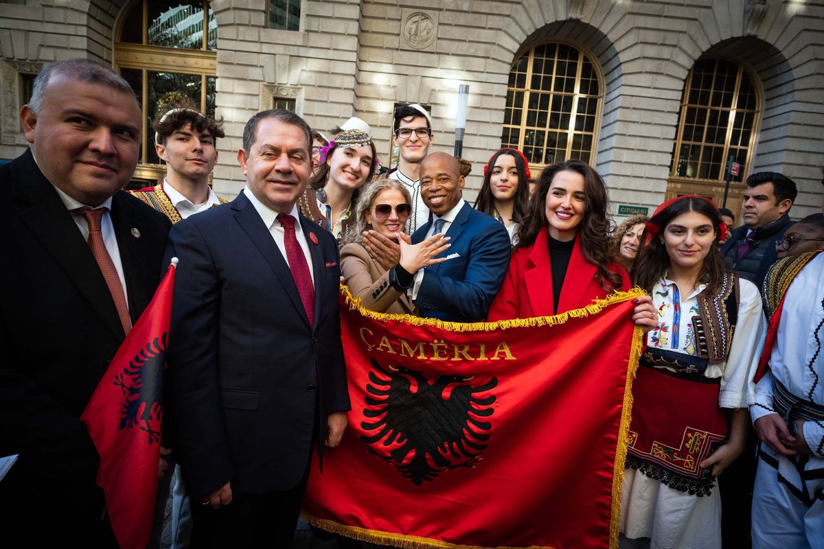 Artiri ⳩ on Twitter "RT NYCMayor More than 100,000 Albanians live in
