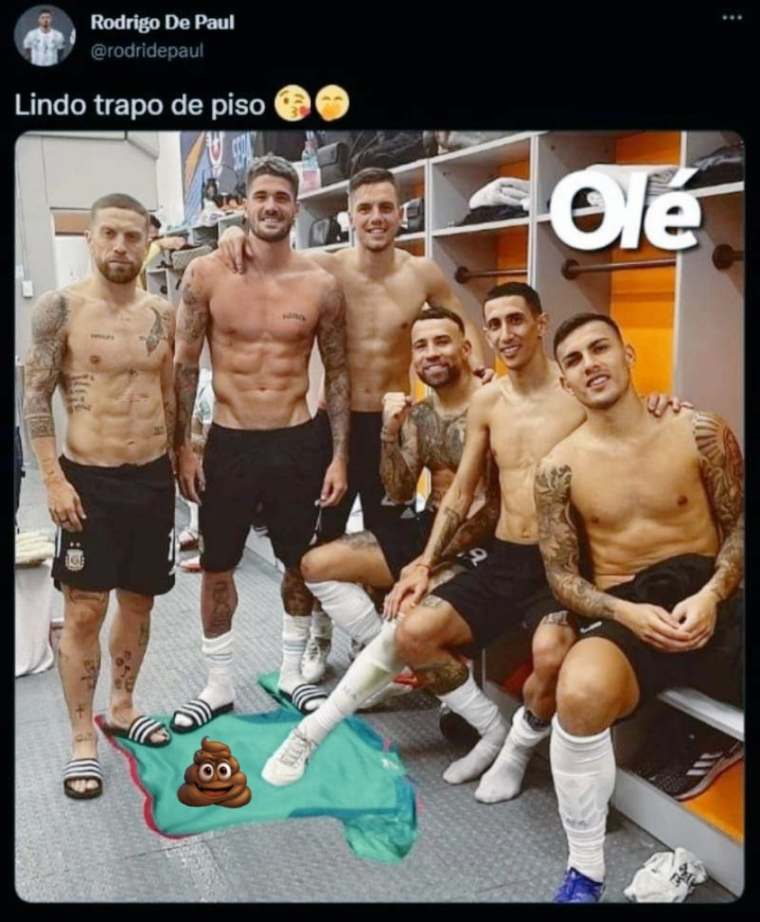 Virusarg's tweet photo. Tocan a uno Tocan a todos 🇦🇷 Mexichango salta muros @Canelo https://t.co/jvx8J7yYTV