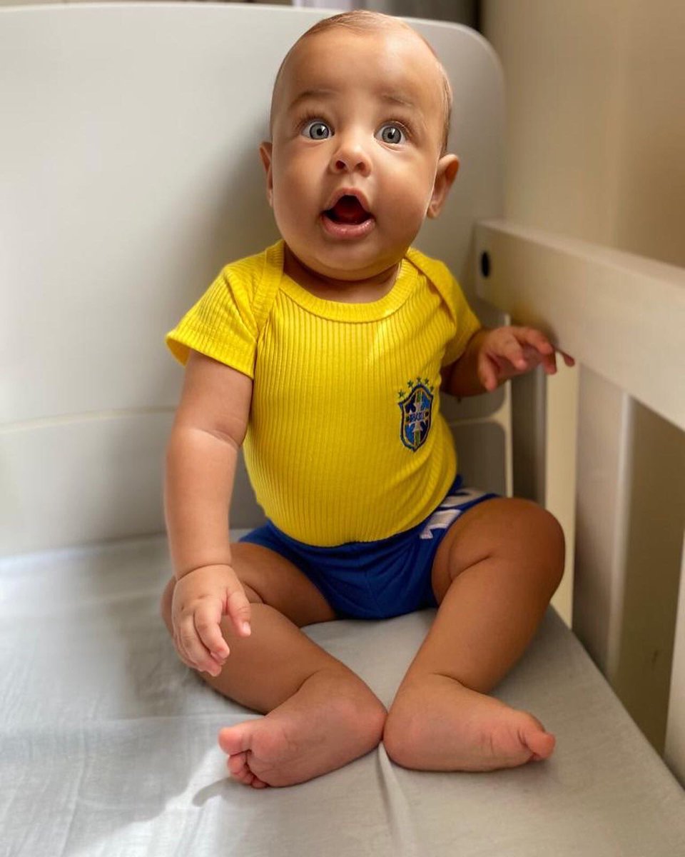NTsillva's tweet photo. 6 meses do meu menorzin 😍🥰🇧🇷💙 https://t.co/xzuD9QaHfz